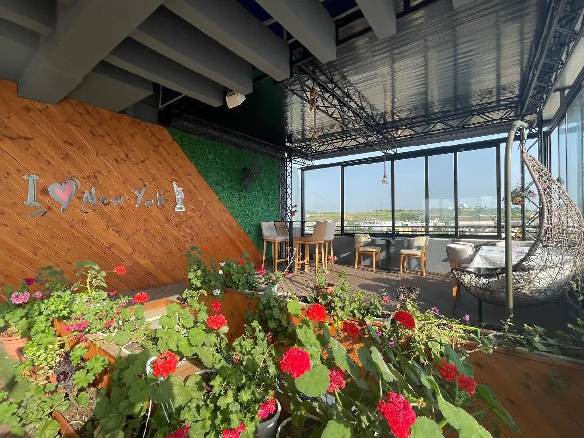 ***  Hotel New York Kamez Albania