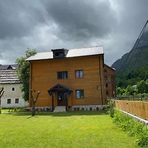  Gasthuis Mehmeti
