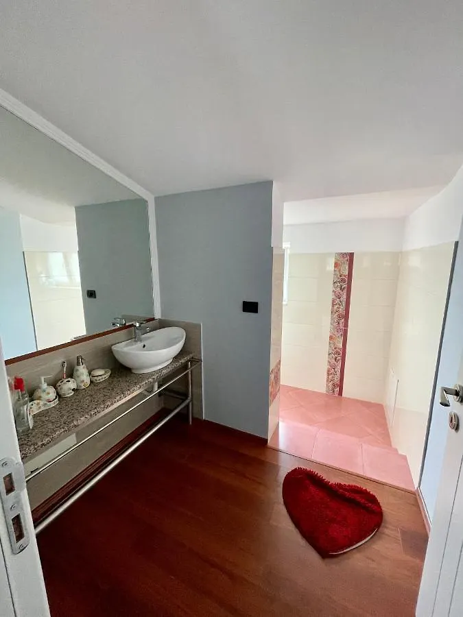 Hotel New York Kamez